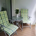 Apartamentyprzymorzu Z Basenem I Bawialnia *