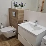 Apartamentyprzymorzu Z Basenem I Bawialnia 公寓 科沃布热格