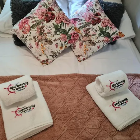 Apartament Apartamentyprzymorzu Z Basenem I Bawialnią