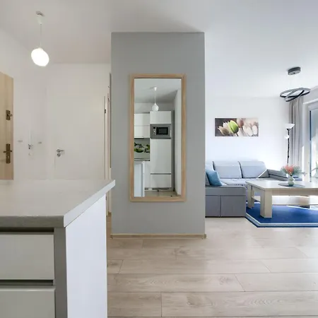 Apartamentyprzymorzu Z Basenem I Bawialnią *