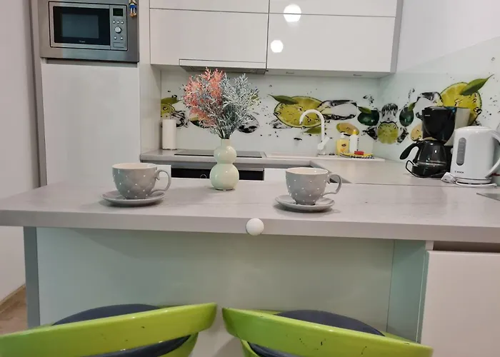 Apartament Apartamentyprzymorzu Z Basenem I Bawialnią